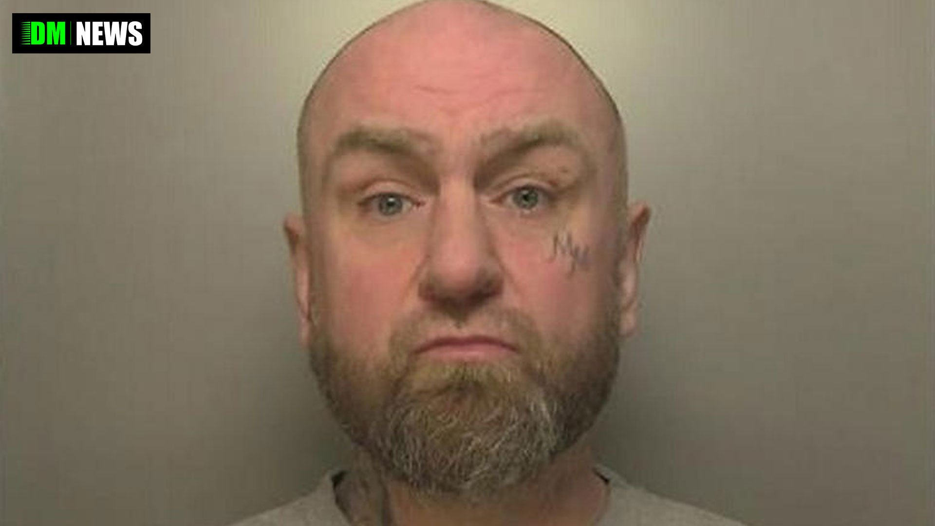 Taxi Driver Threatened with Knife and Ordered into Boot During Terrifying Hull Robbery